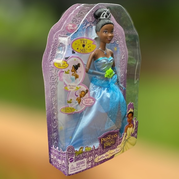 Disney Princess Tiana Doll The Princess and The Frog - Picture 2 of 15